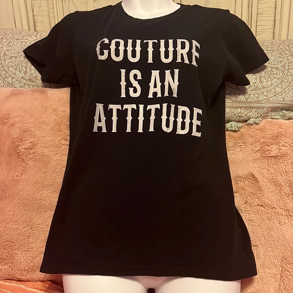 Couture is an attitude black short sleeve small
